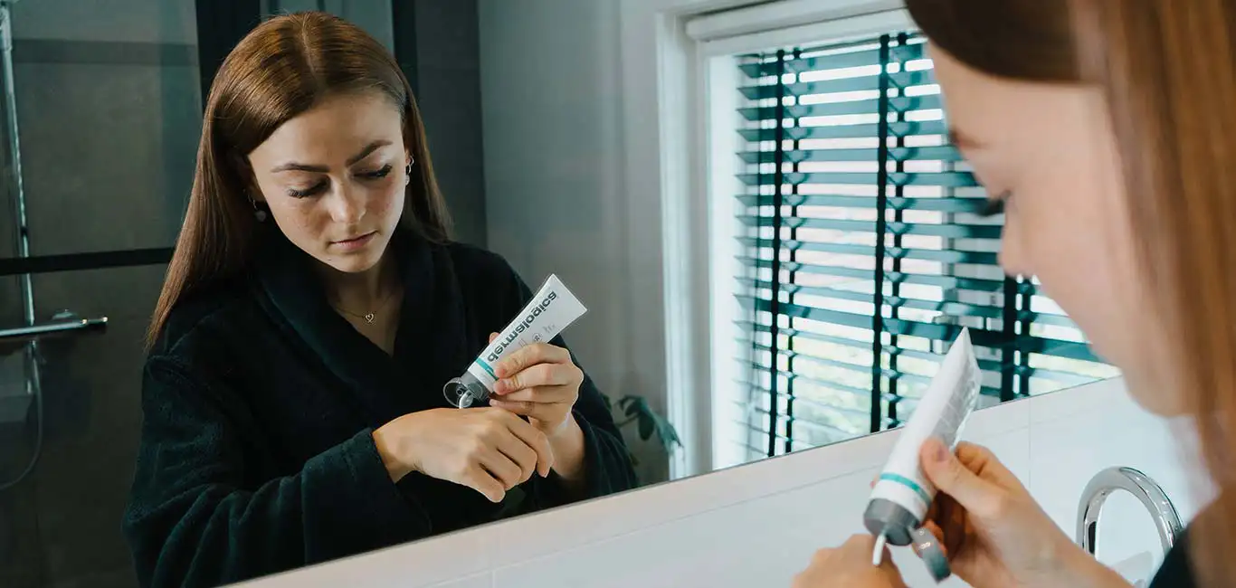 Cleanser Reinigen